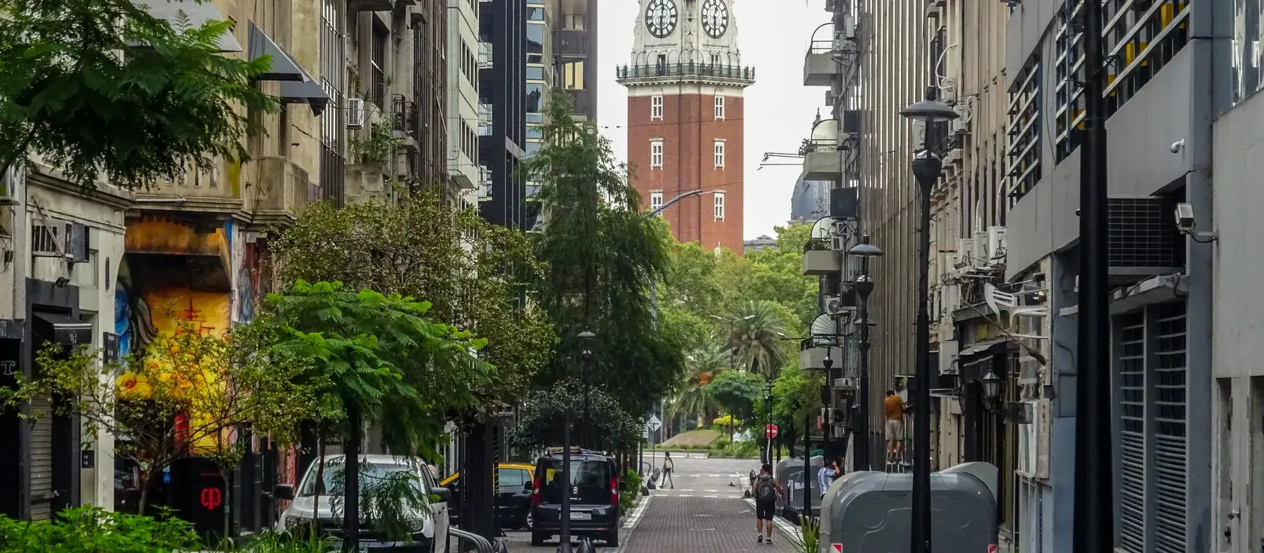 A Buenos Aires street looking toward the Torre Monumental