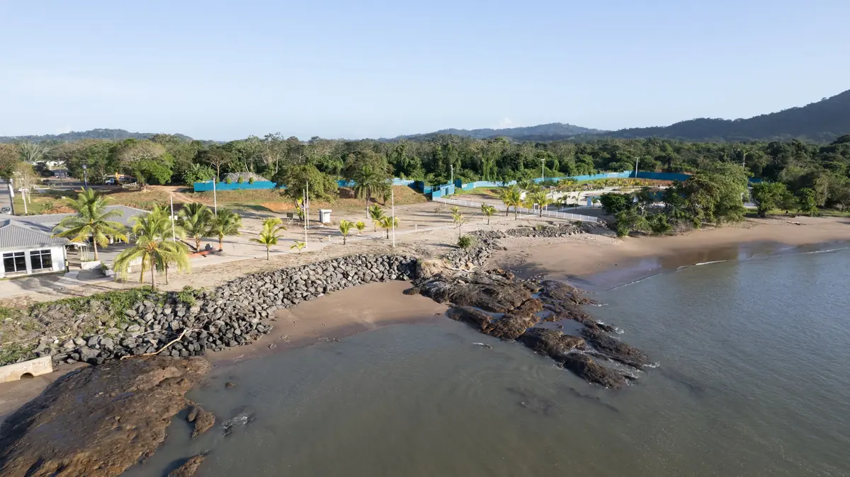 Lagoon — image 3